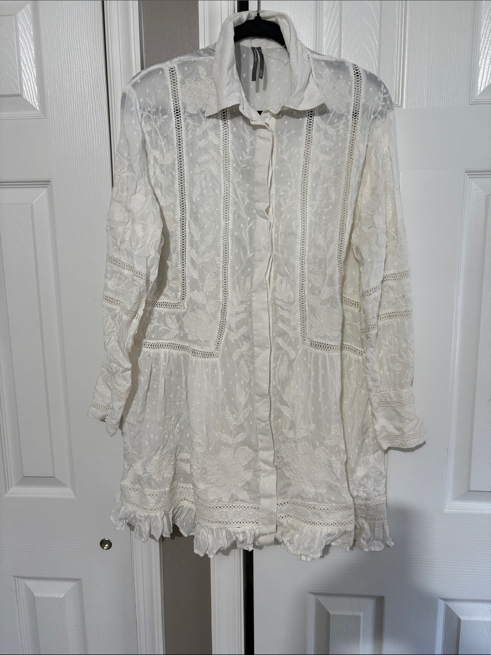 Anthropologie Ivory Embroidered Lace Button-Front Tunic